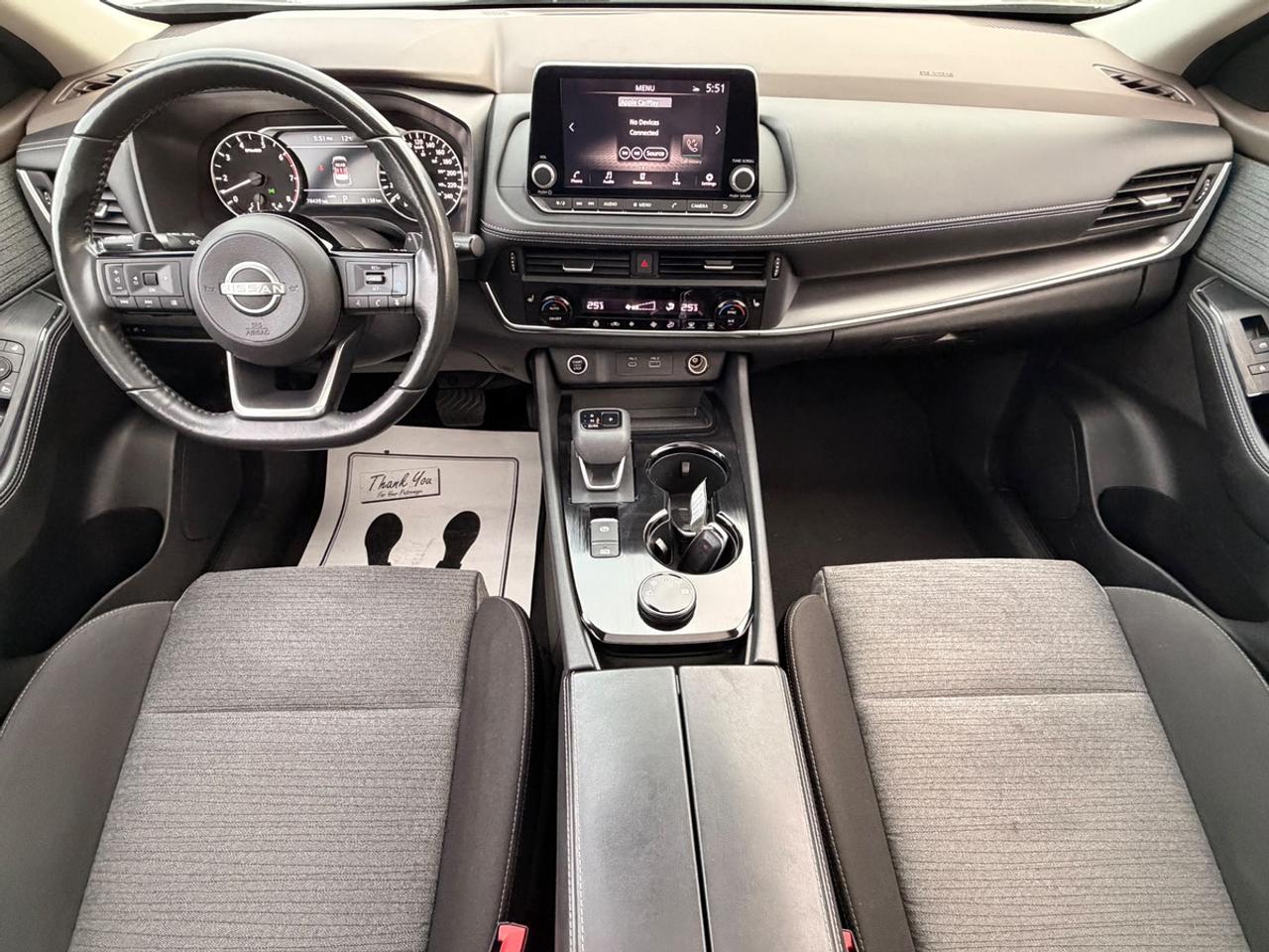 2023 Nissan Rogue SV Photo