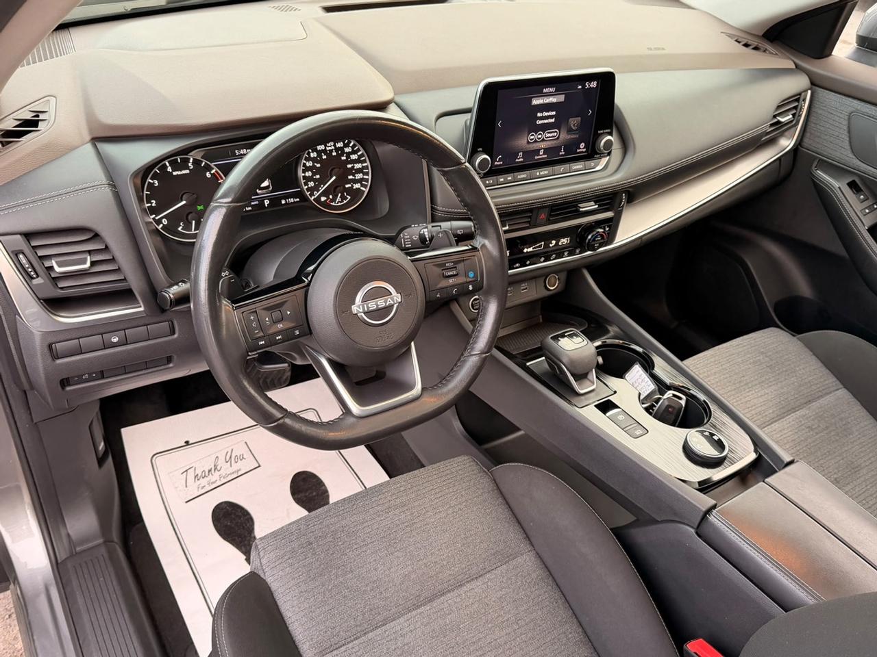 2023 Nissan Rogue SV Photo