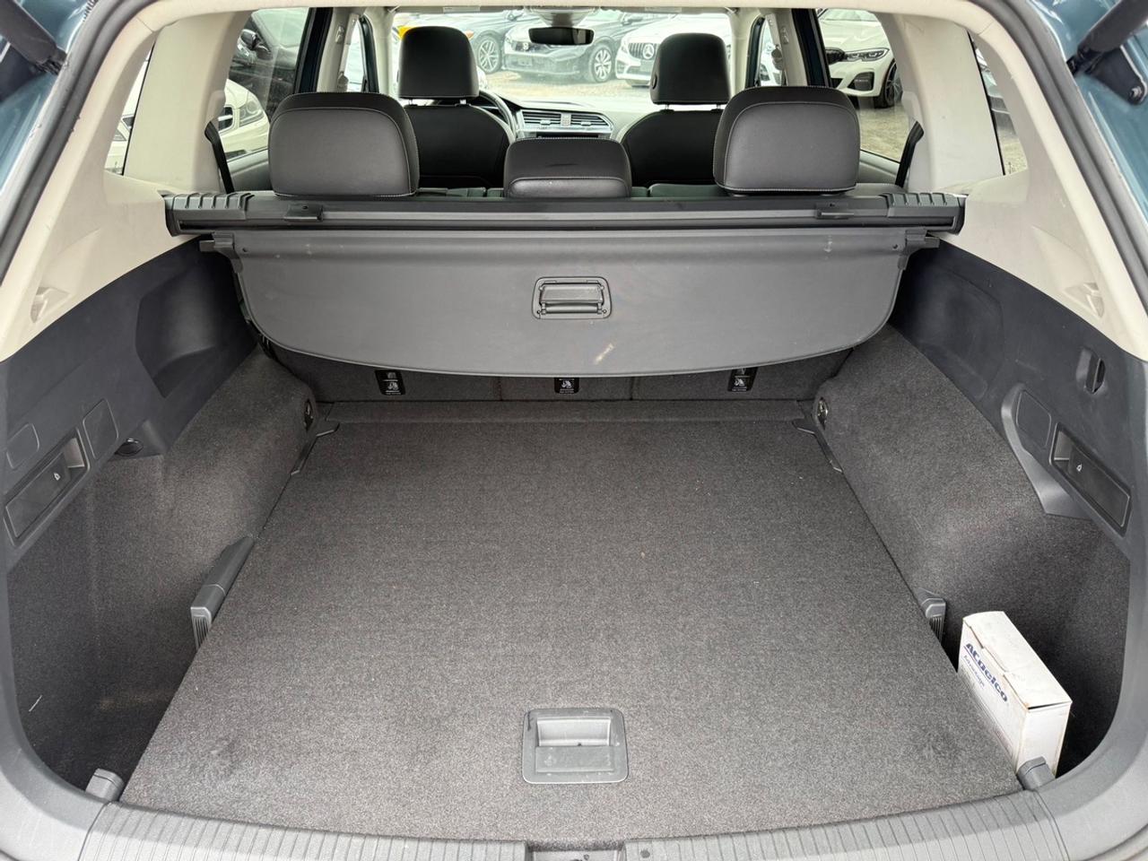 2021 Volkswagen Tiguan Highline Photo