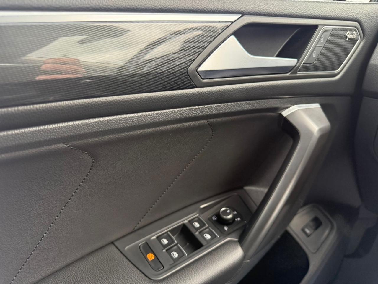 2021 Volkswagen Tiguan Highline Photo