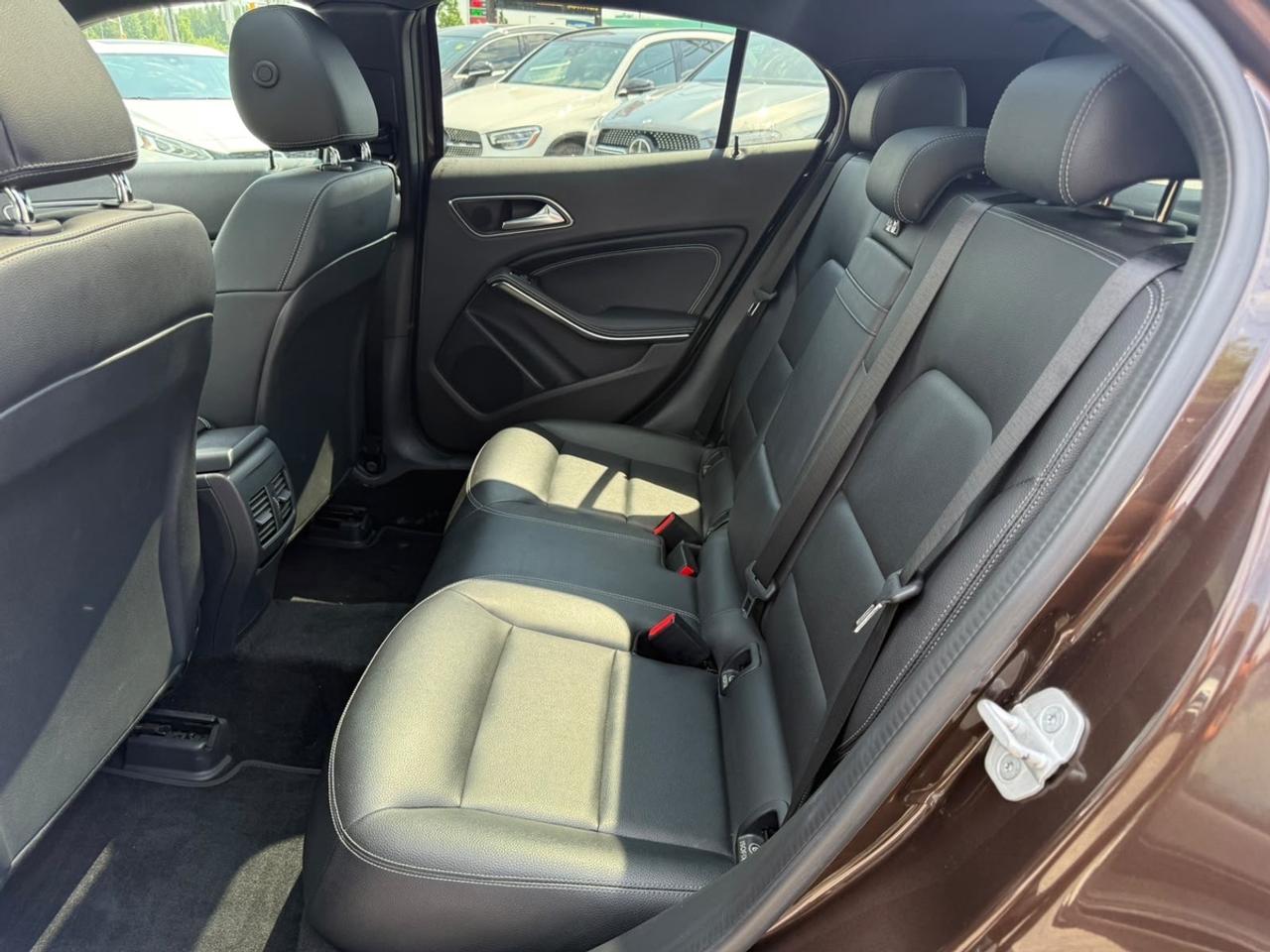 2018 Mercedes-Benz GLA GLA250 Photo