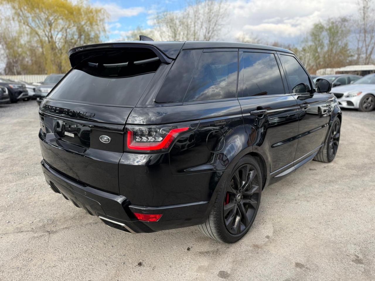 2021 Land Rover Range Rover Sport HST Photo