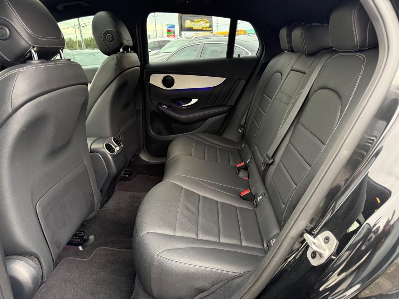 2023 Mercedes-Benz GLC-Class 300 Photo