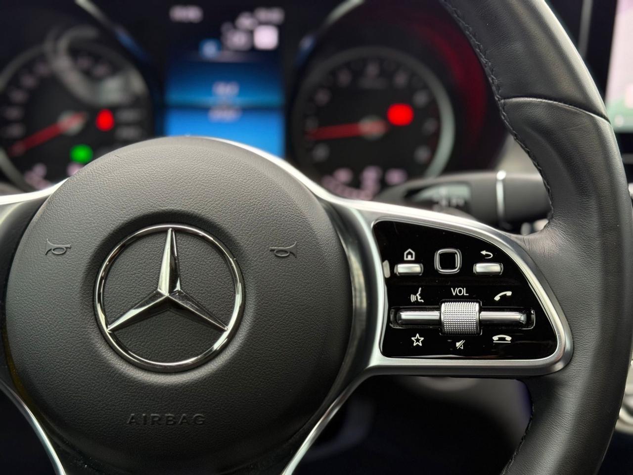 2023 Mercedes-Benz GLC-Class 300 Photo