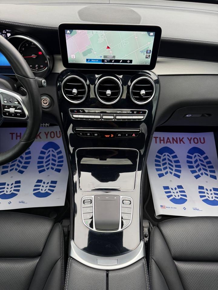 2023 Mercedes-Benz GLC-Class 300 Photo