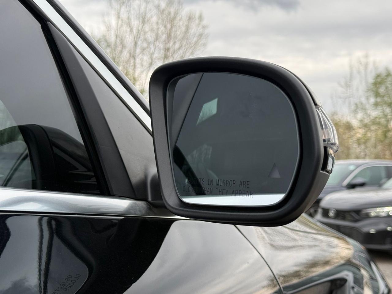 2023 Mercedes-Benz GLC-Class 300 Photo