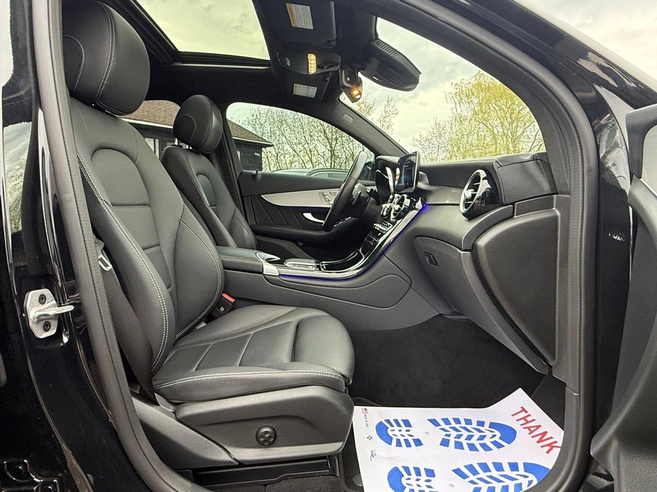 2023 Mercedes-Benz GLC-Class 300 Photo