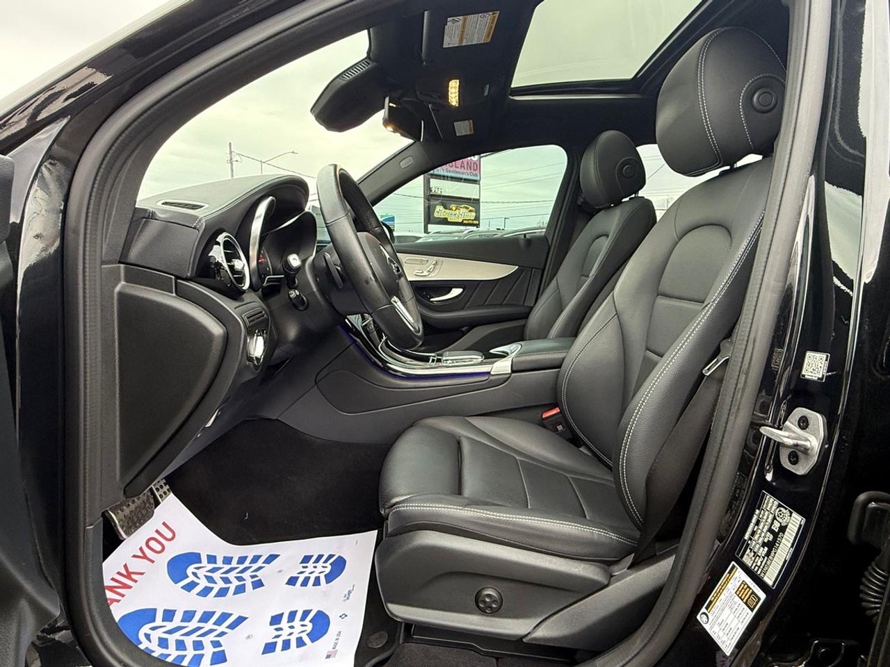 2023 Mercedes-Benz GLC-Class 300 Photo