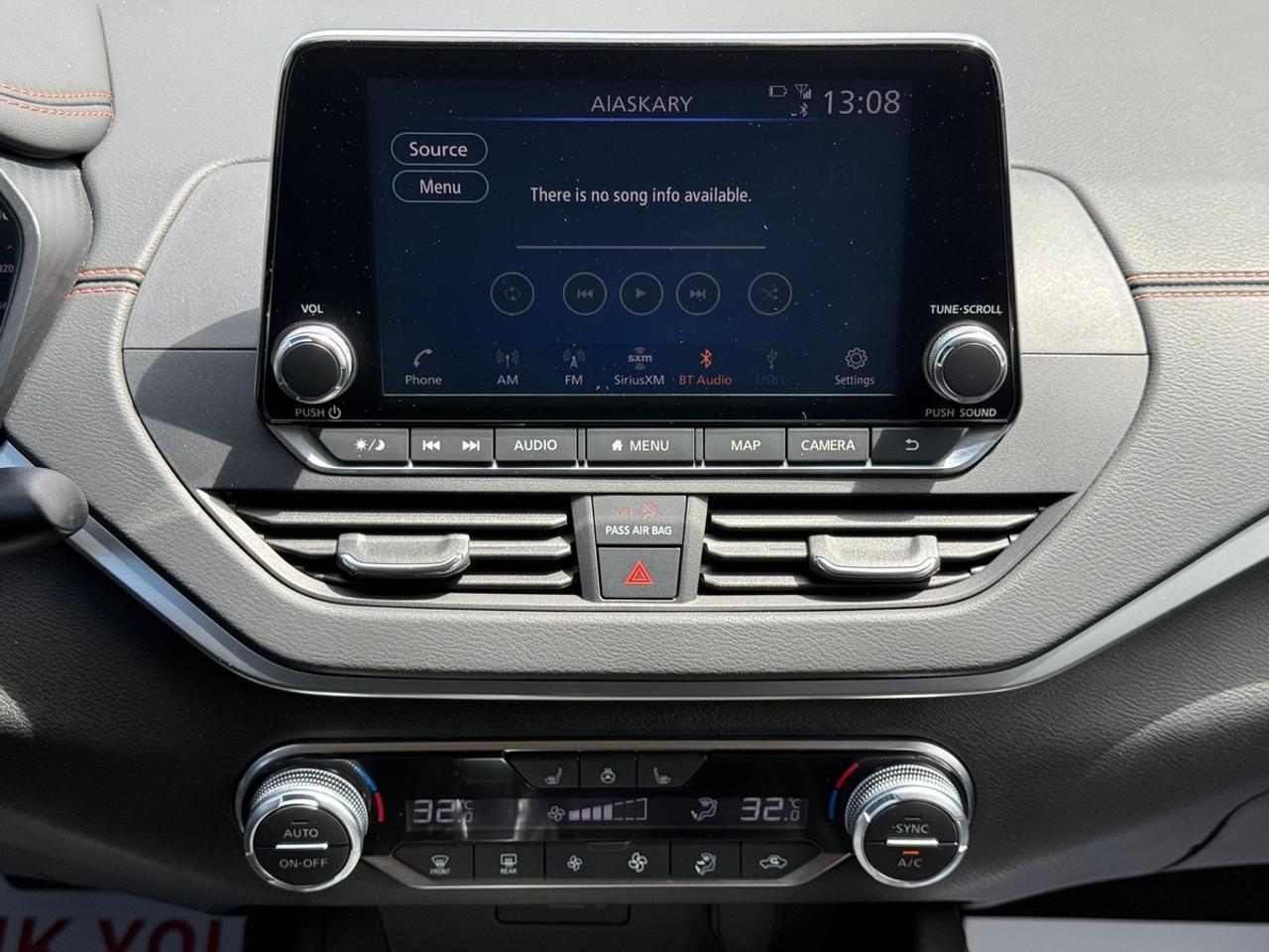 2022 Nissan Altima SR MID NIGHT SPICIAL EDITION AWD Photo