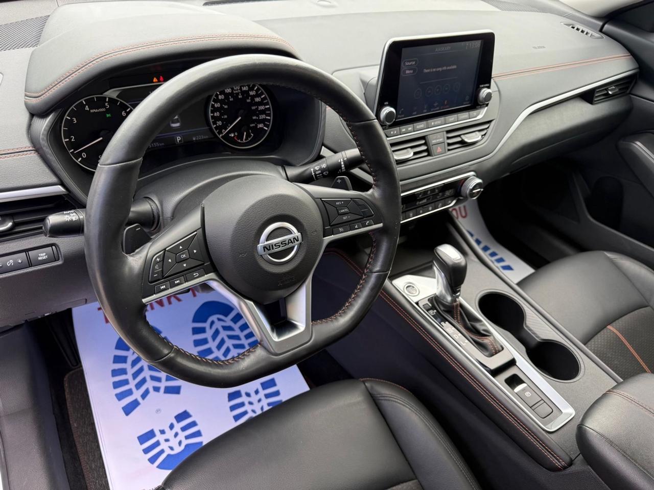 2022 Nissan Altima SR MID NIGHT SPICIAL EDITION AWD Photo