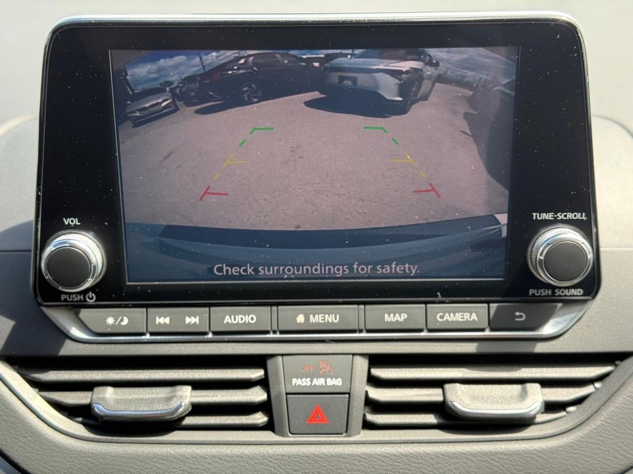 2022 Nissan Altima SR MID NIGHT SPICIAL EDITION AWD Photo