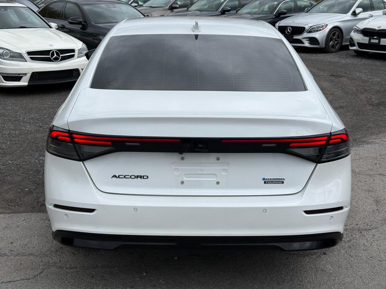 2023 Honda Accord Touring Photo