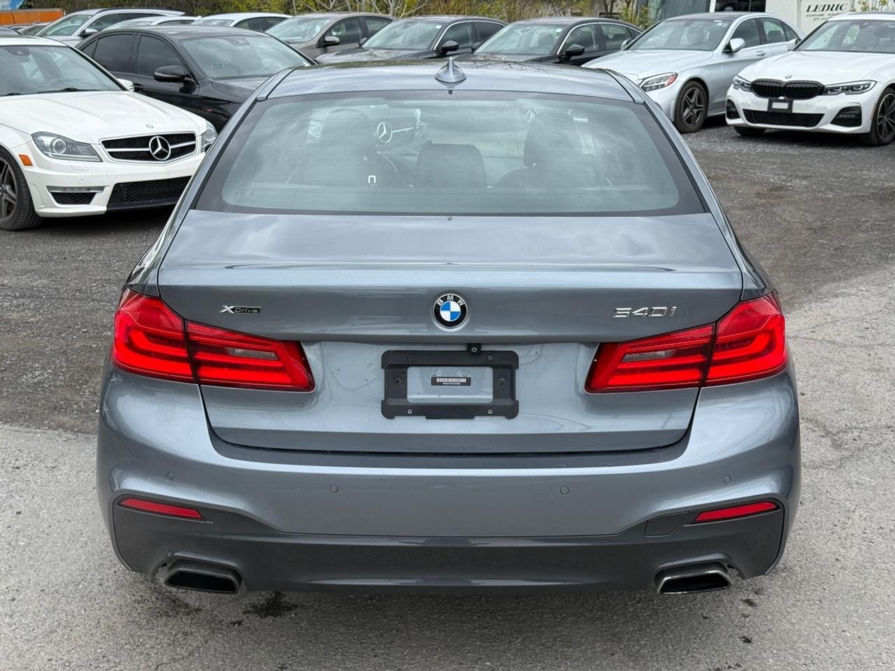 2017 BMW 5 Series 540i xDrive Photo4