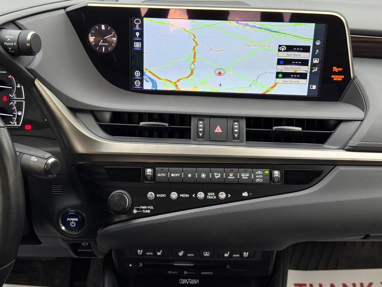 2019 Lexus ES 300h Ultra Luxury Photo