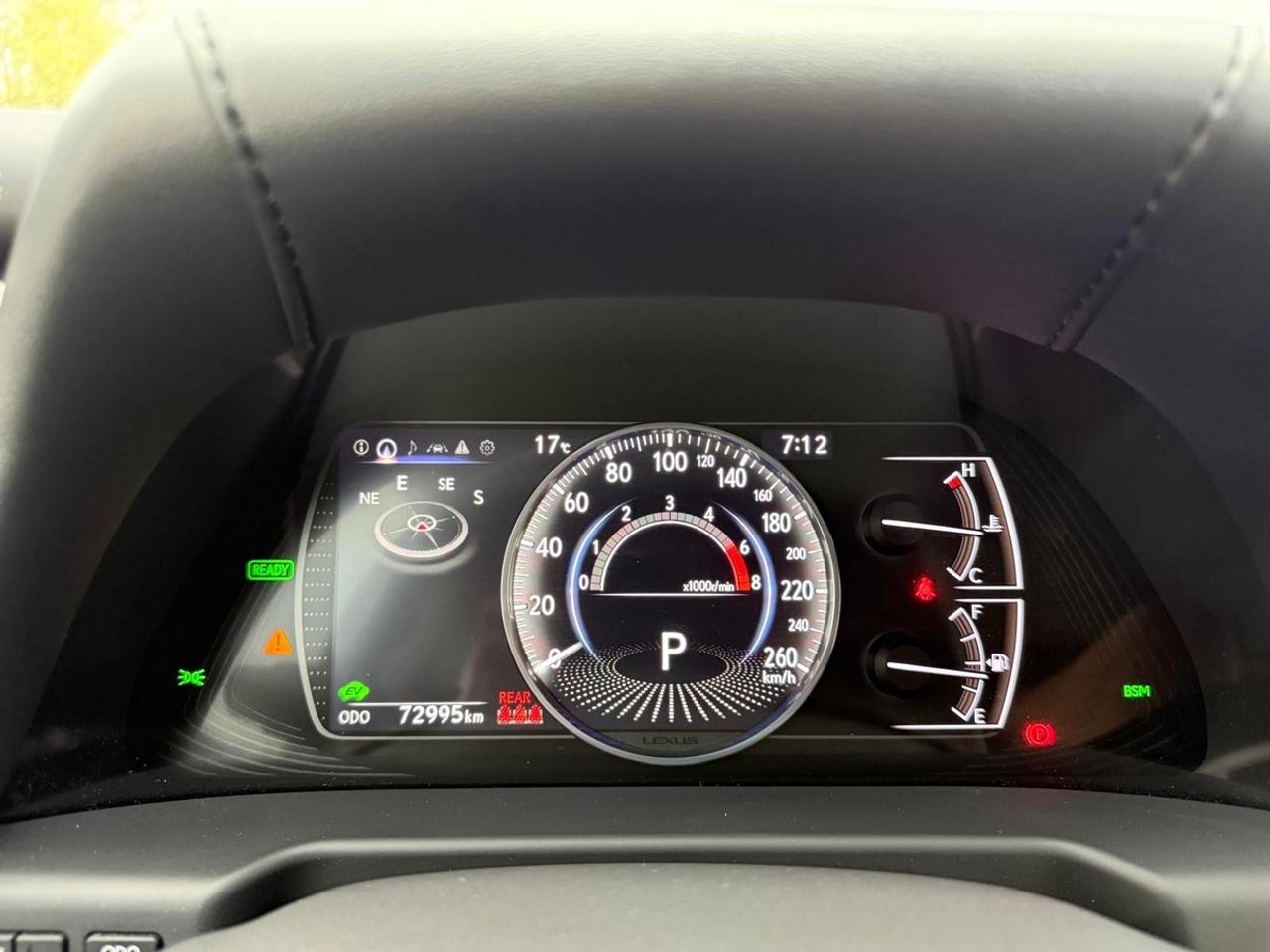 2019 Lexus ES 300h Ultra Luxury Photo