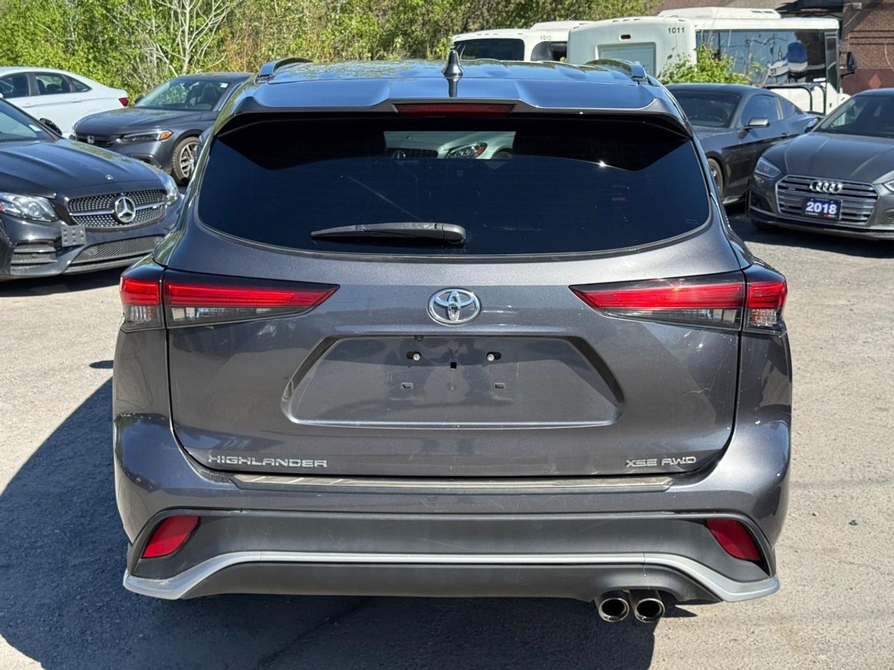 2021 Toyota Highlander XSE Photo