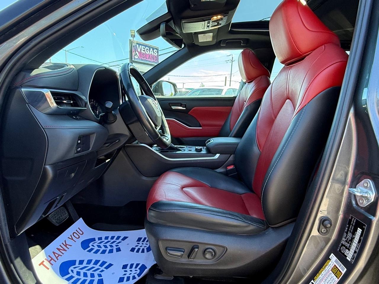 2021 Toyota Highlander XSE Photo