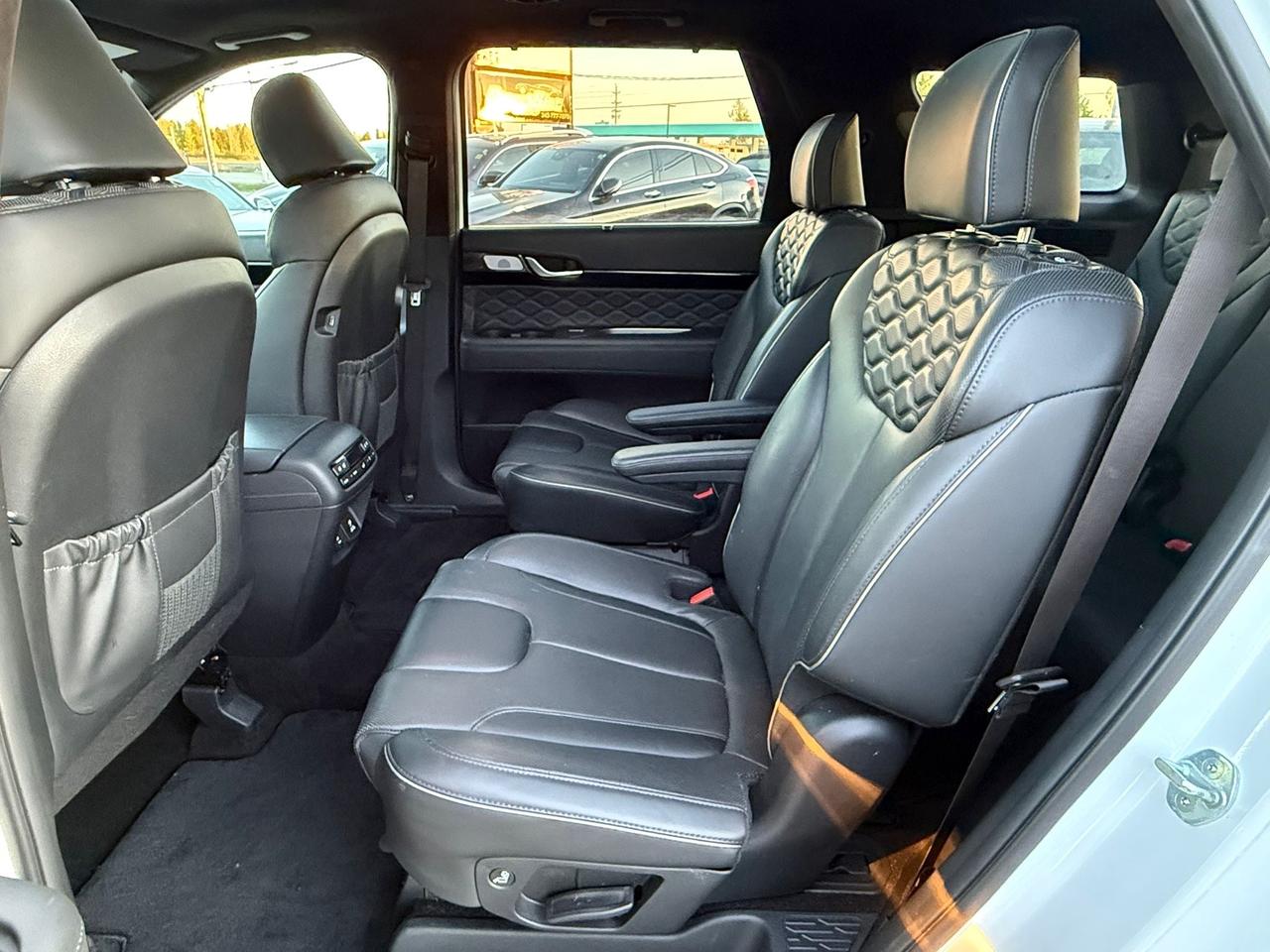 2022 Hyundai PALISADE LIMITED Photo