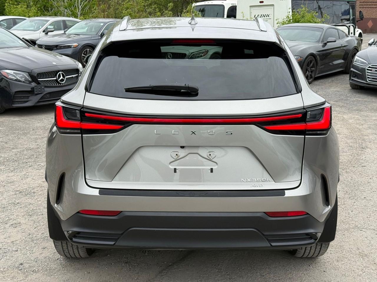 2022 Lexus NX 350h Premium Photo