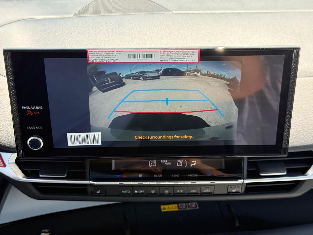 2025 Toyota Sienna XLE Photo