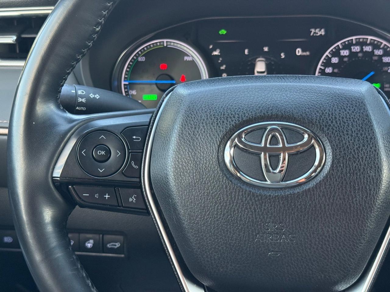 2021 Toyota Venza XLE Photo