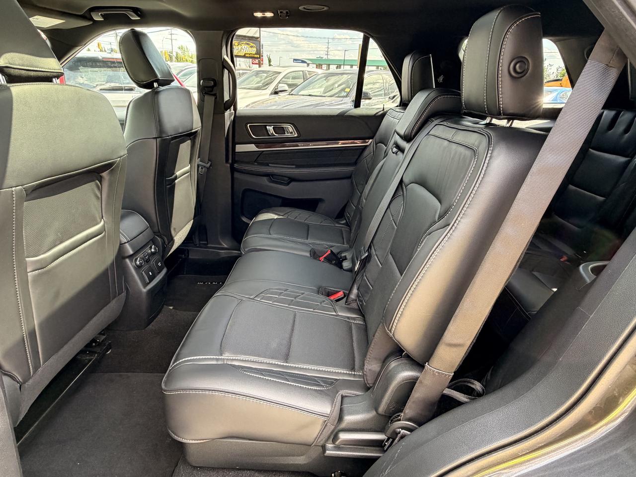 2018 Ford Explorer Platinum Photo