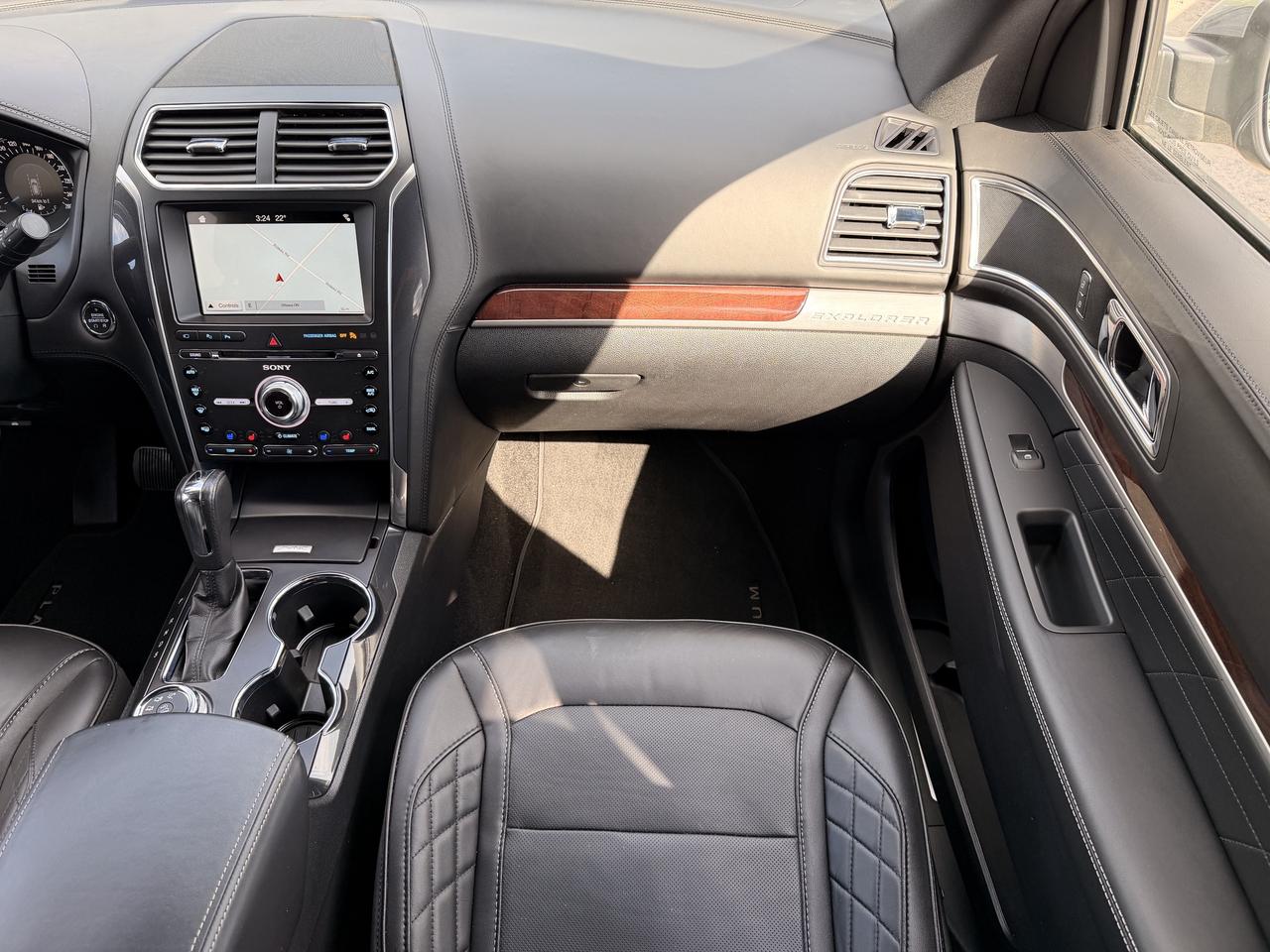 2018 Ford Explorer Platinum Photo