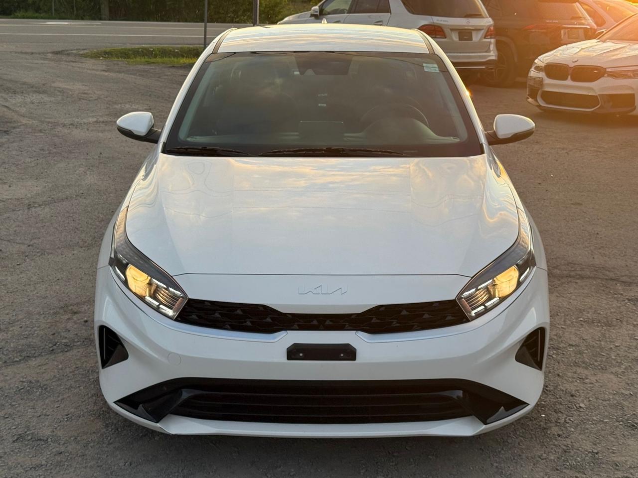 2024 Kia Forte IVT Photo