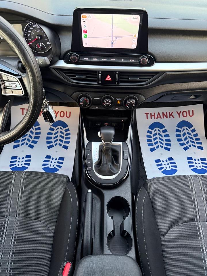 2024 Kia Forte IVT Photo