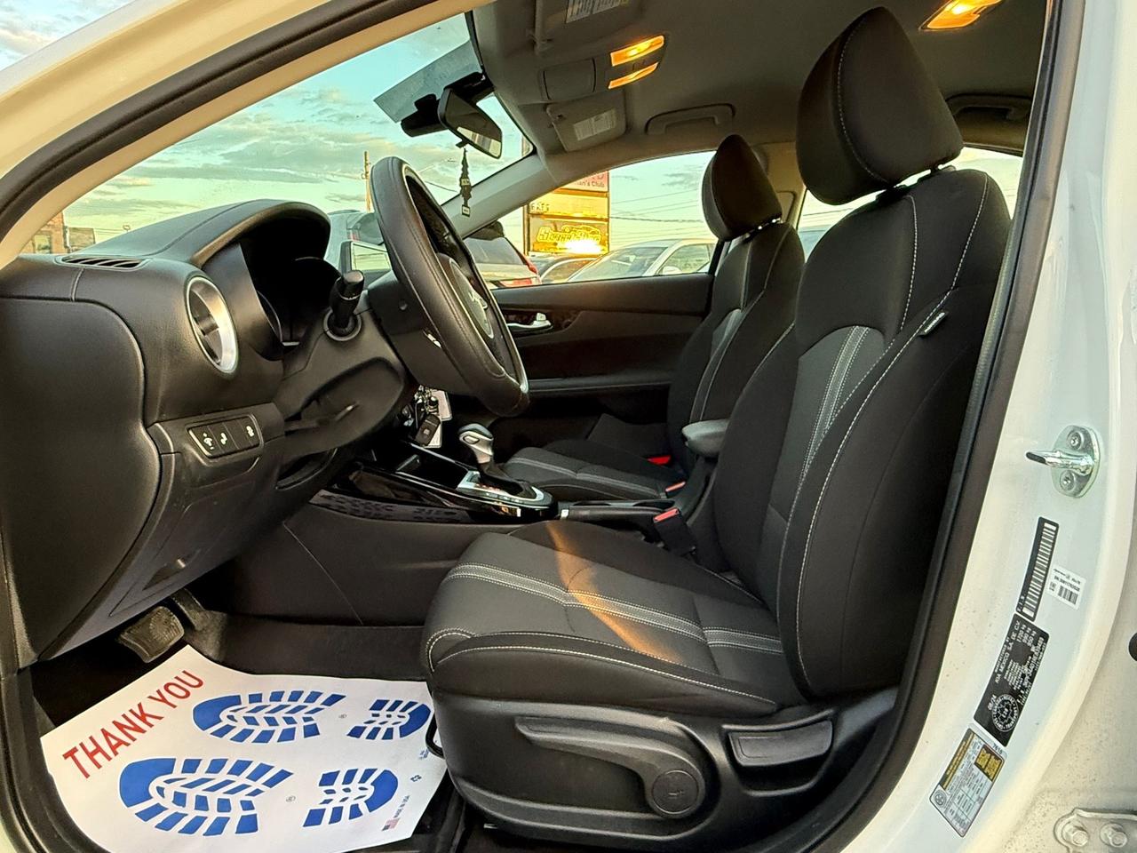 2024 Kia Forte IVT Photo