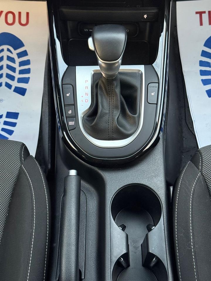 2024 Kia Forte IVT Photo