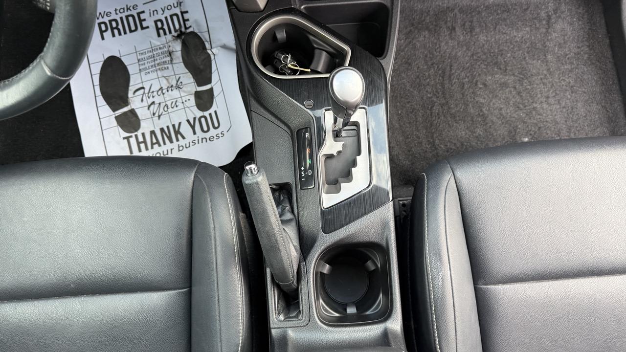 2016 Toyota RAV4 LIMITED  Photo