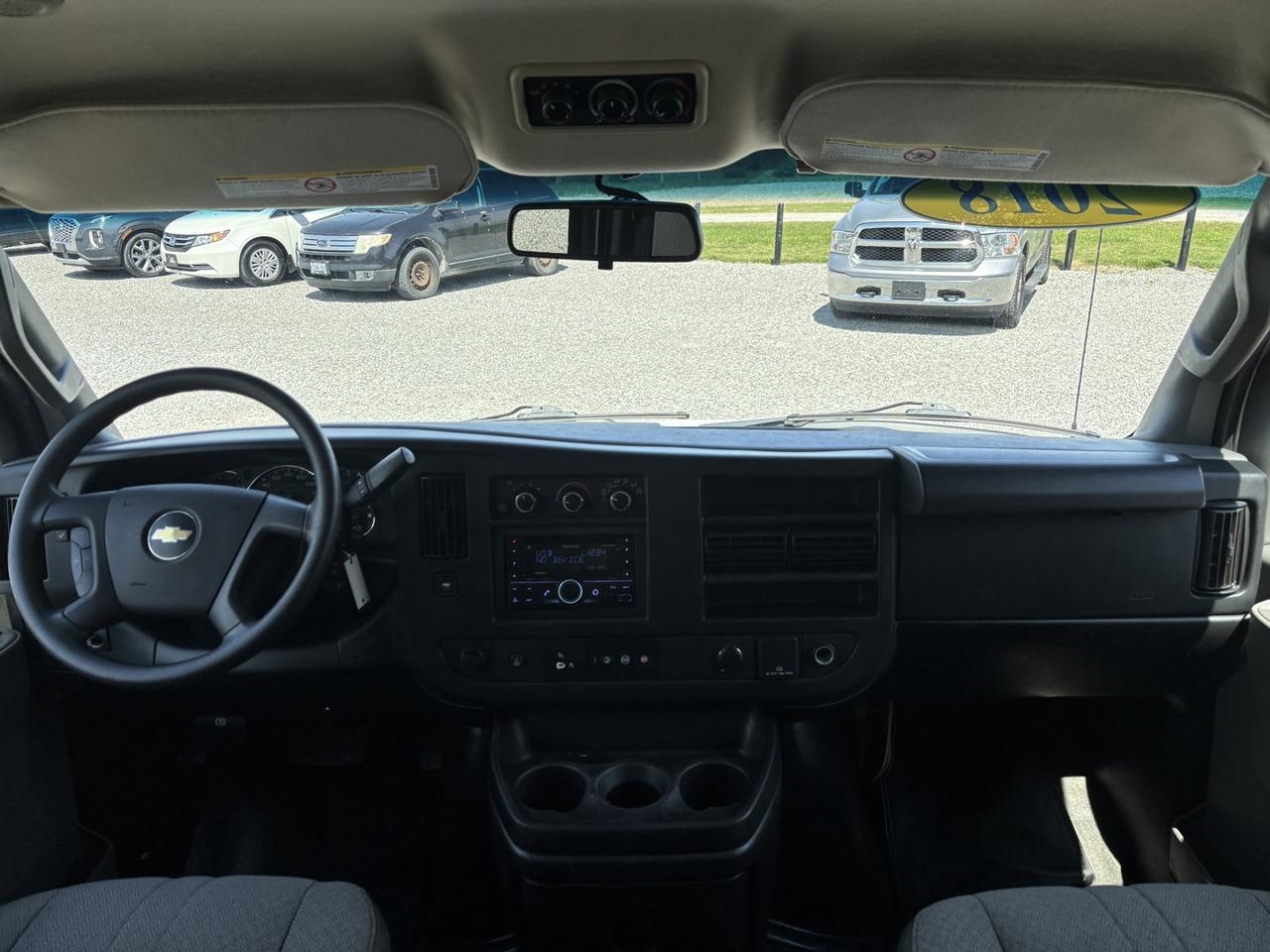 2018 Chevrolet Express LT 2500 Photo