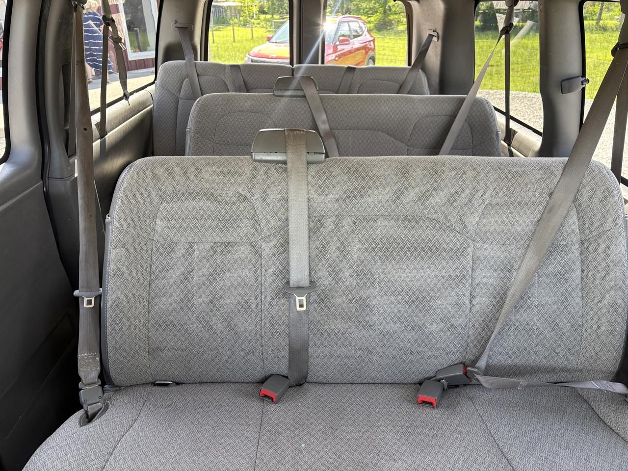 2018 Chevrolet Express LT 2500 Photo