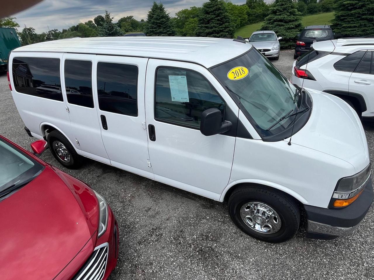 2018 Chevrolet Express LT 2500 Photo