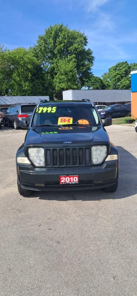 2010 Jeep Liberty 4WD 4DR SPORT Photo2
