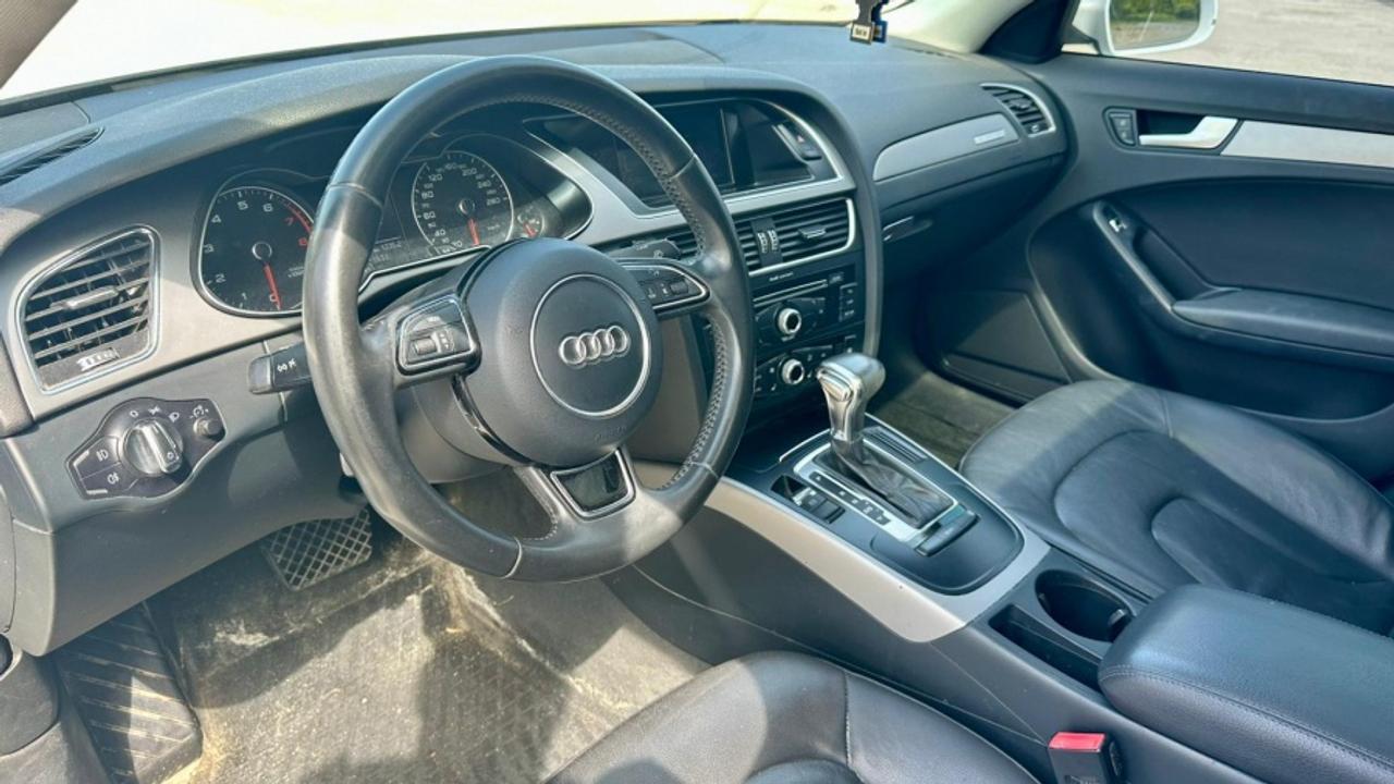 2013 Audi A4 * AS- IS * MUST SEE 2.0T QUATTRO PREMIUM Photo
