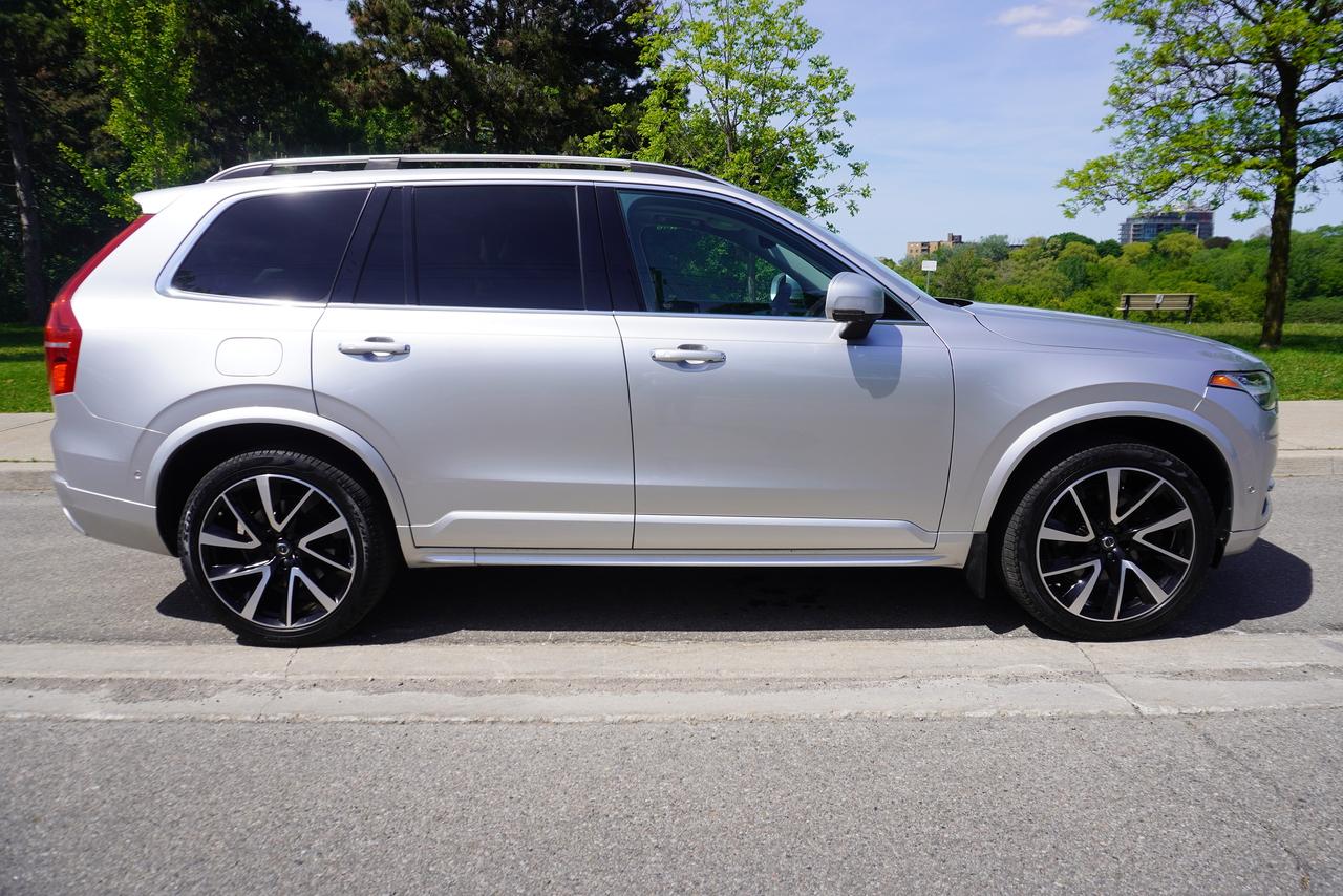 2019 Volvo XC90 ONE OWNER / CLEAN CARFAX / ROOM FOR THE FAMILY! Photo4
