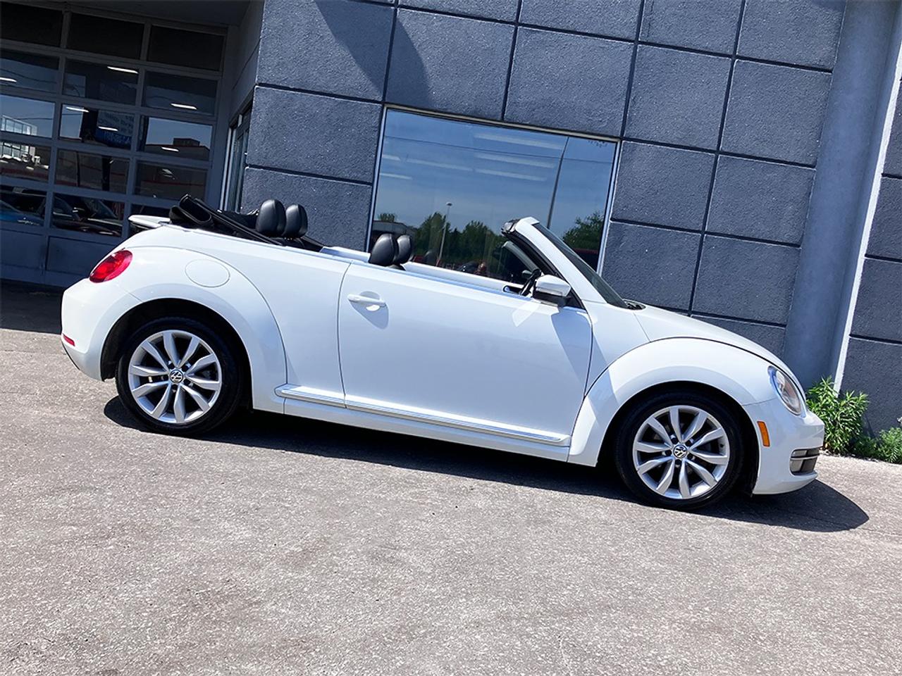 Used 2015 Volkswagen Beetle CABRIO | LEATHER | ALLOYS | POWER CONVERTIBLE TOP for sale in Toronto, ON
