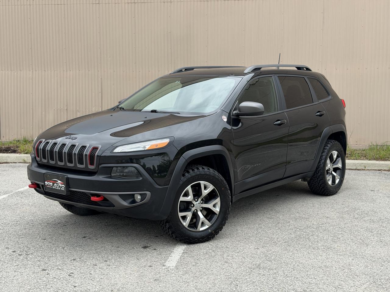 2016 Jeep Cherokee Trailhawk - Photo #1