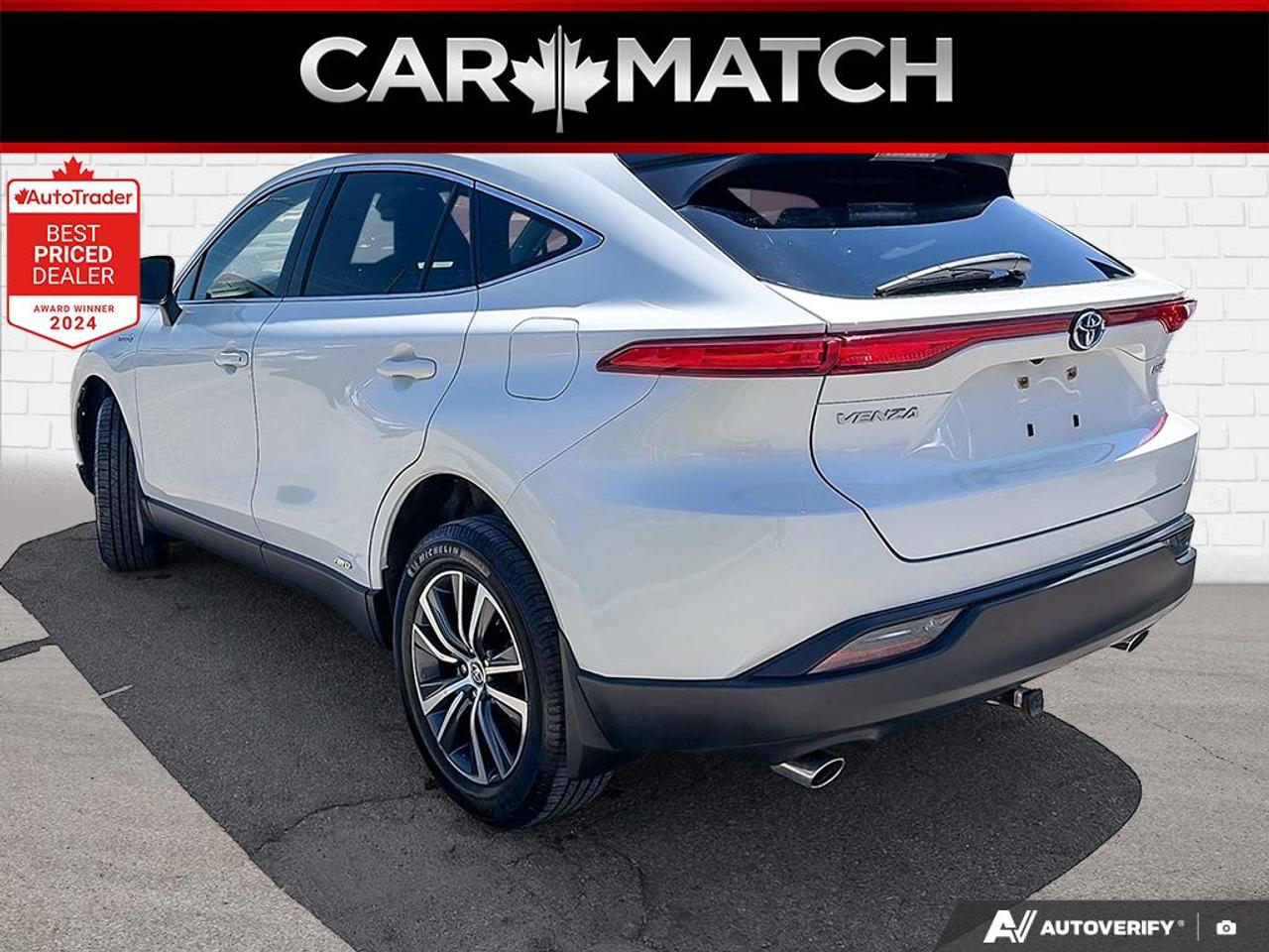 2021 Toyota Venza LE / ONE OWNER / NO ACCIDENTS / AWD / HYBRID Photo4
