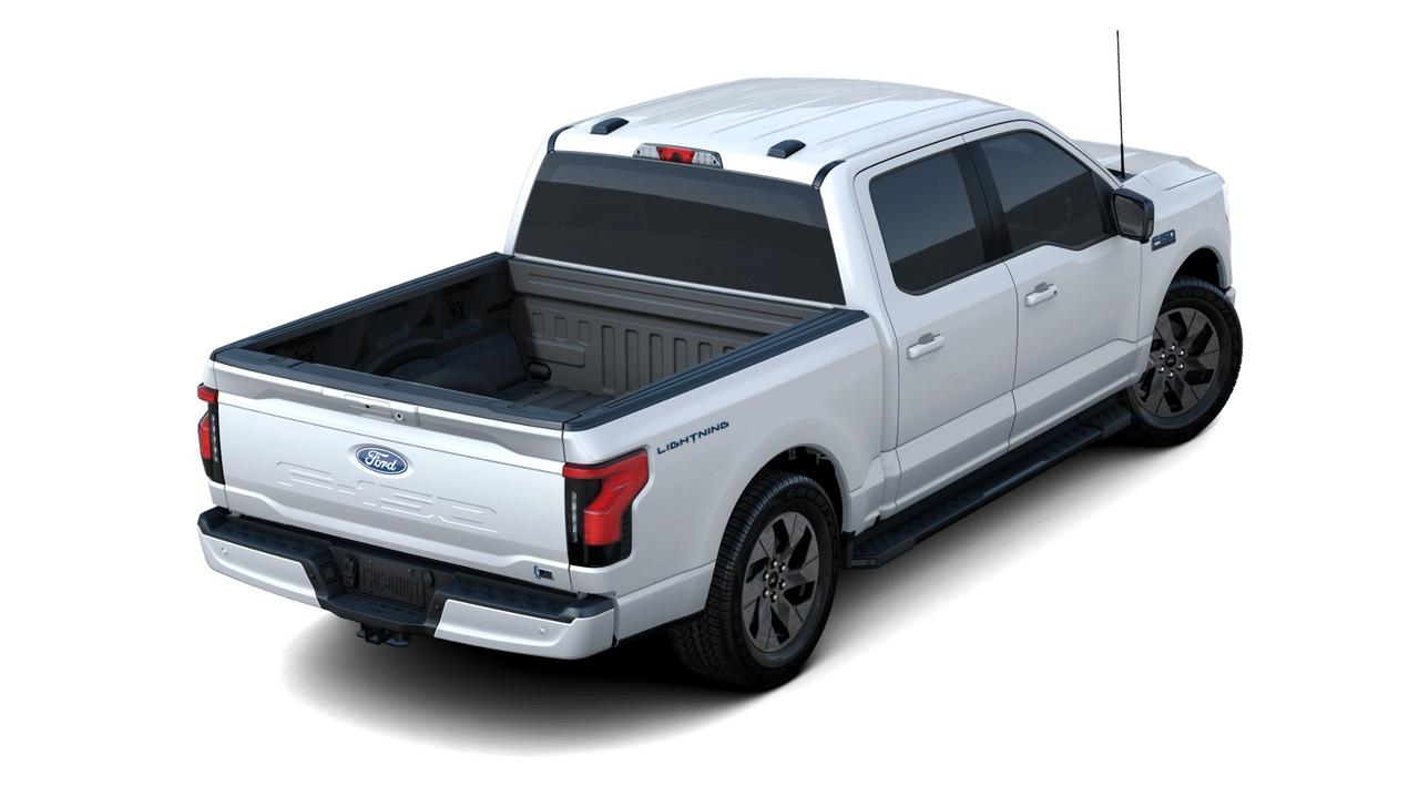 2024 Ford F-150 Lightning Flash 4WD SuperCrew 5.5' Box Photo2