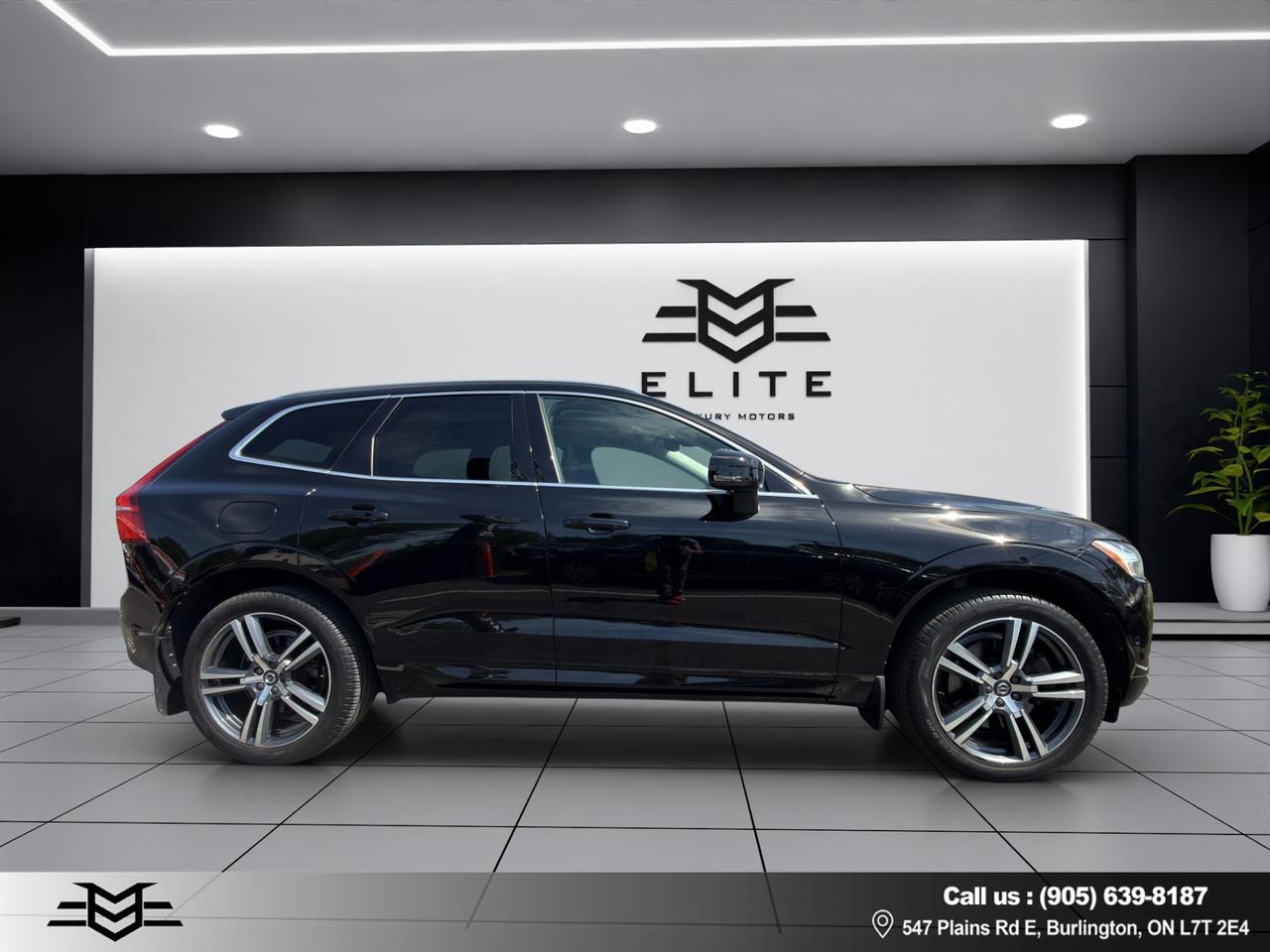 2018 Volvo XC60 T6 AWD Momentum - Navigation - Leather !!! Photo