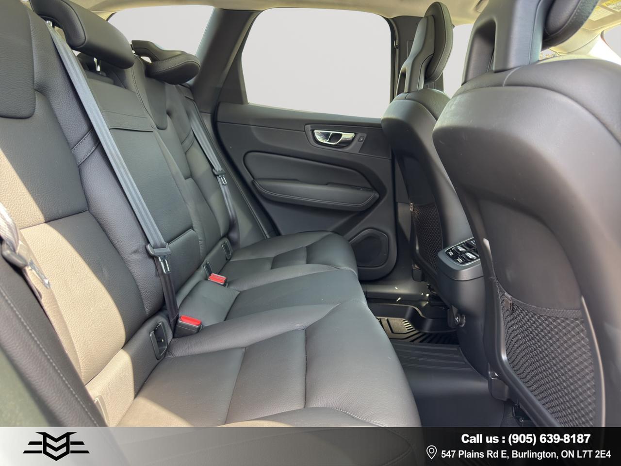 2018 Volvo XC60 T6 AWD Momentum - Navigation - Leather !!! Photo
