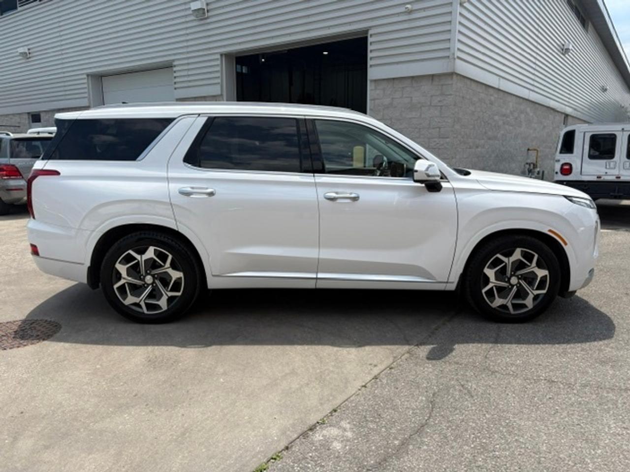 2021 Hyundai PALISADE ULTIMATE CALLIGRAPHY-AWD-7 PASSENGER-CERTIFIED Photo