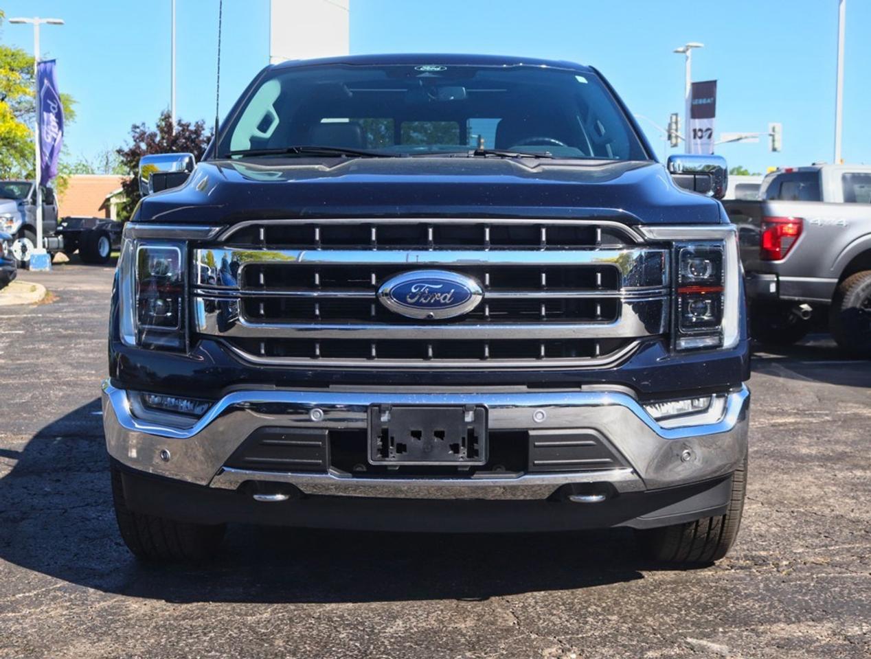 2022 Ford F-150 LARIAT | 4X4 | 5.0L | 502A | ROOF | 360 | PWR TLGT Photo