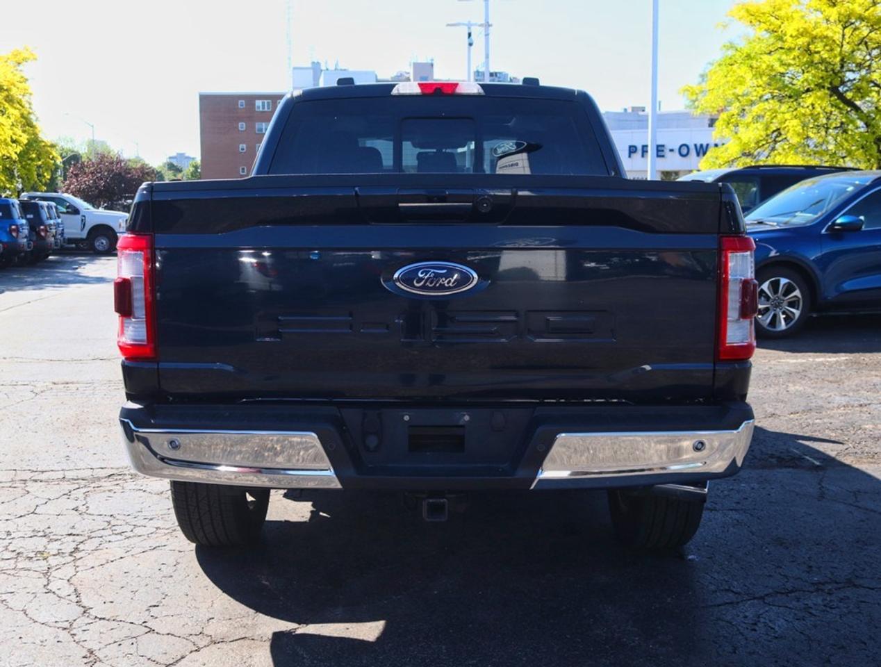 2022 Ford F-150 LARIAT | 4X4 | 5.0L | 502A | ROOF | 360 | PWR TLGT Photo