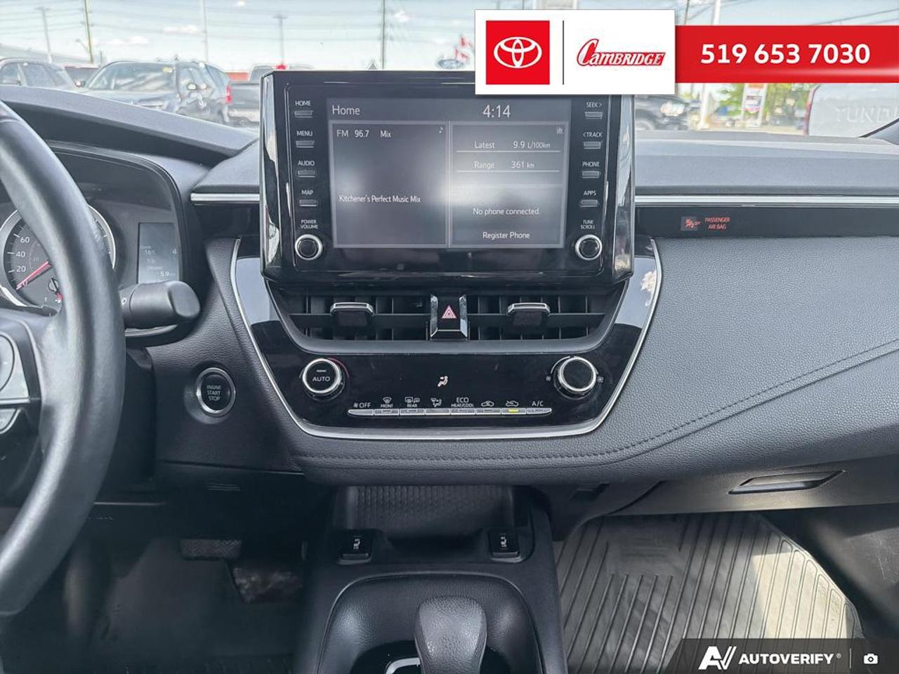 2022 Toyota Corolla SE Photo