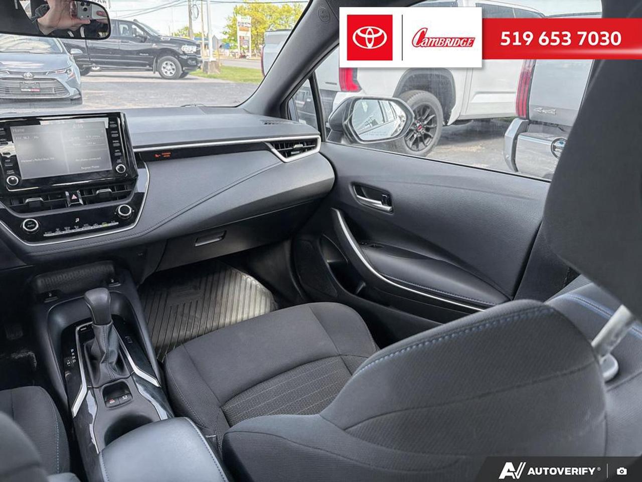 2022 Toyota Corolla SE Photo