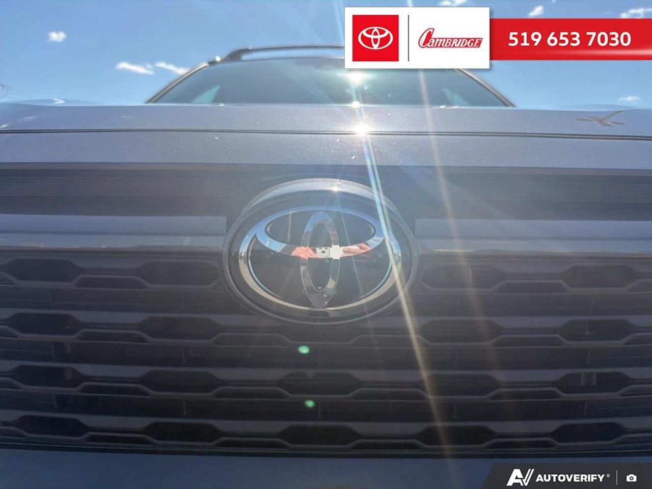 2025 Toyota RAV4 Hybrid XLE Photo